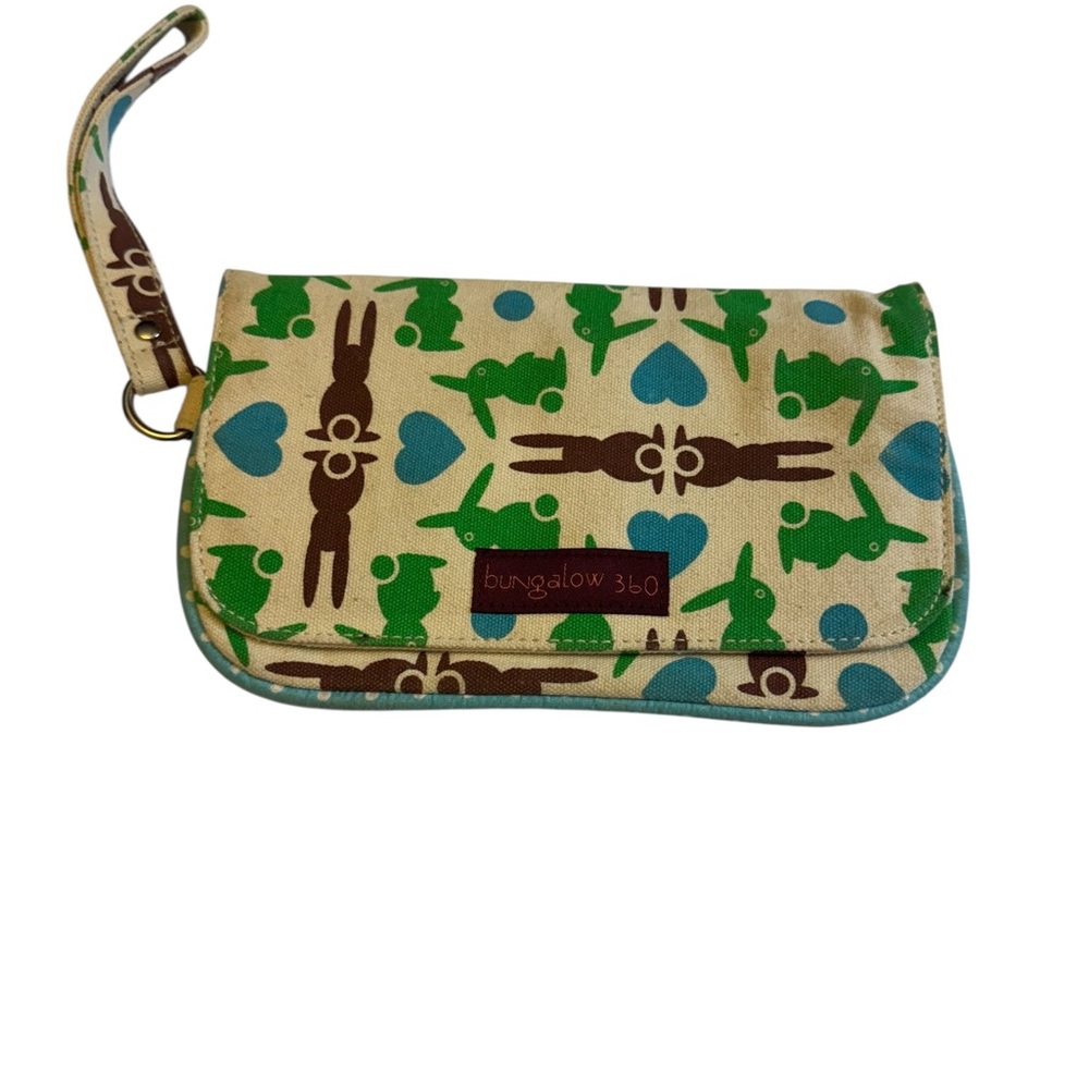 Bungalow 360‎ Bunny Print Wristlet – Eco-Friendly Canvas – Polka Dot Lining